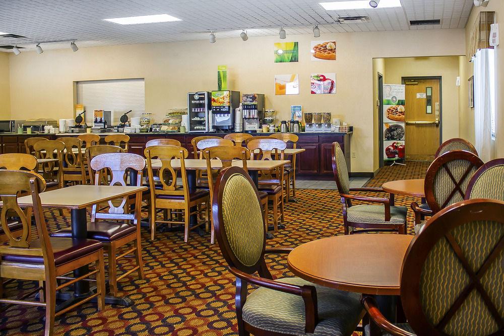 Wilkes-Barre Inn & Suites Luaran gambar