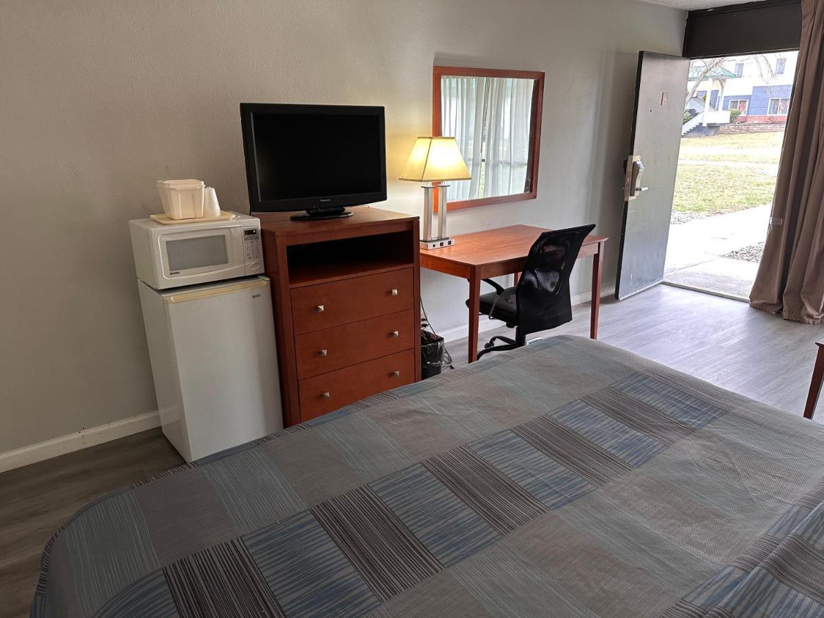 Wilkes-Barre Inn & Suites Luaran gambar